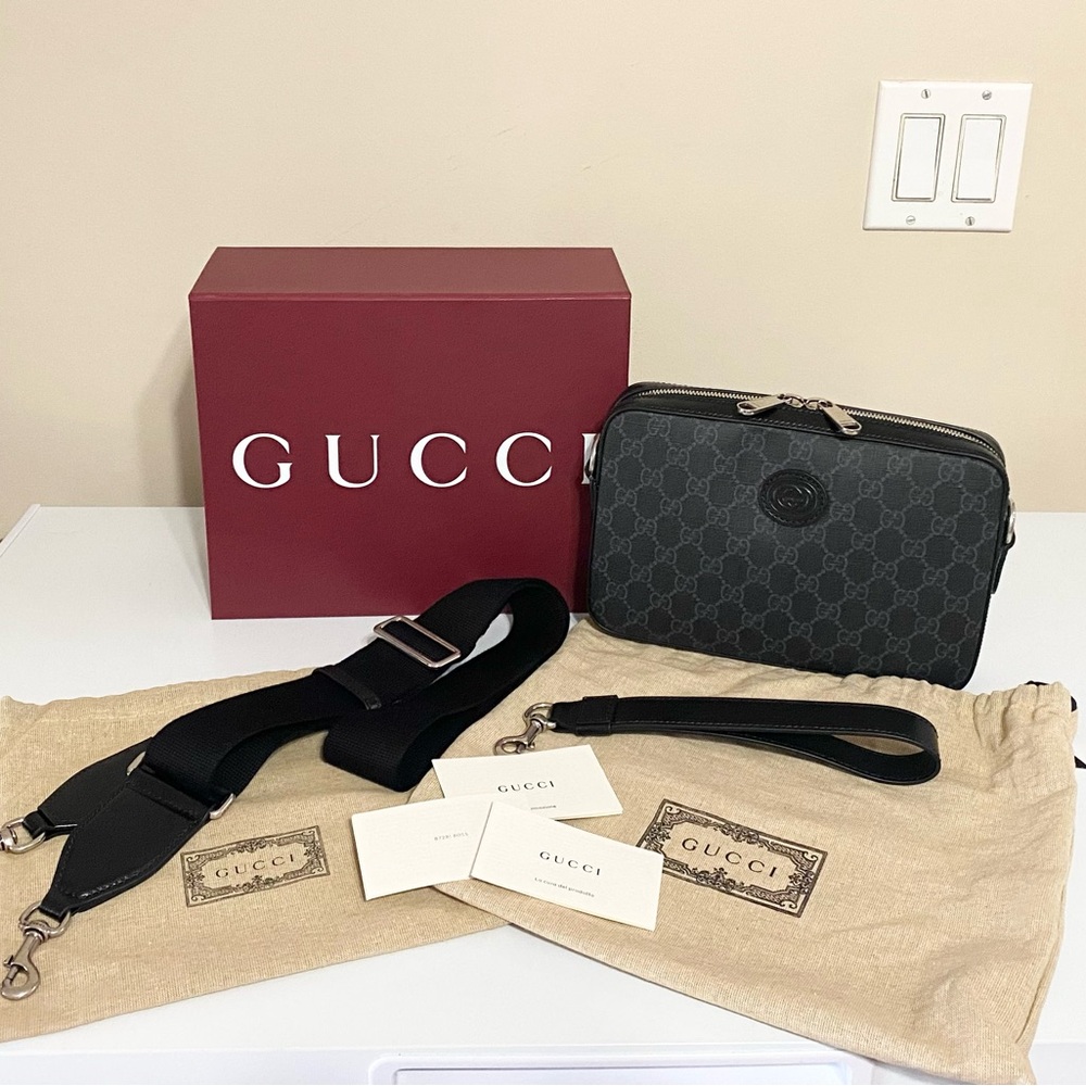 Gucci Black Messenger Bag (with receipt)